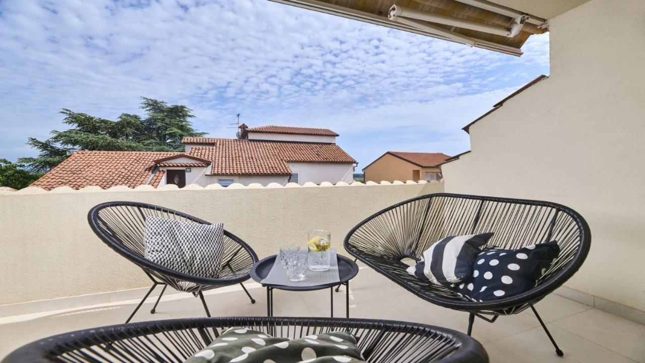 Apartment Iriska Novigrad  Zewnętrze zdjęcie