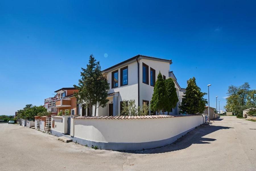 Apartment Iriska Novigrad  Zewnętrze zdjęcie